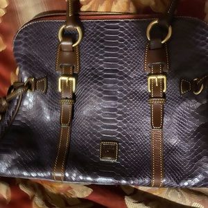 Dooney Bourke pocketbooks